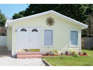 1723 38th Ave, Bradenton, FL 34208-4754