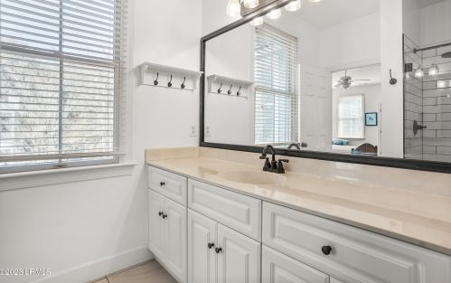 88 Bostick Cir, Beaufort SC  29902-5731 exterior