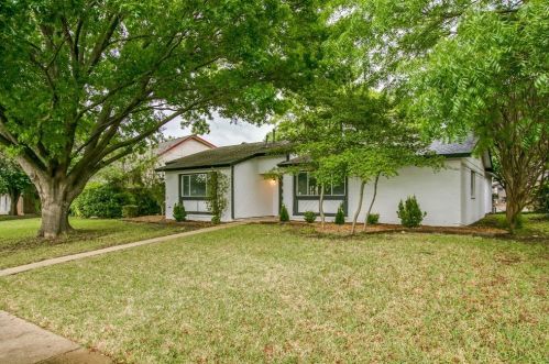 1508 Englecrest Dr, Richardson, TX 75081-1926