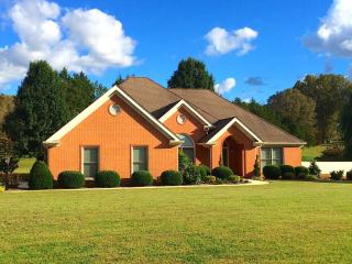 475 Nob Hill Dr, Ravenscroft, TN 38583-1441