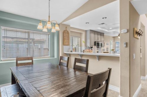 40110 Cannes Ct, Temecula CA  92591-1634 exterior