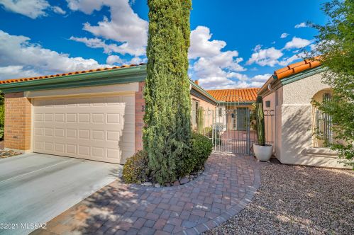 4755 Harvest Moon Dr, Green Valley, AZ 85622-5811
