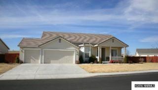 7585 Los Lagos Ave, Sparks, NV 89436-7426