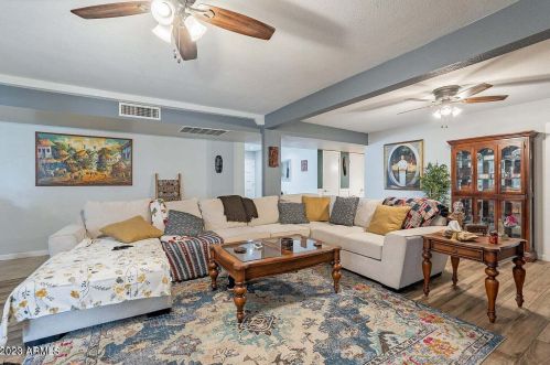 13229 8th Ave, Phoenix AZ  85029-1808 exterior