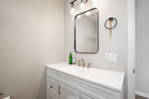 143 Vine St, Lake Nacimiento CA  93446-3736 exterior