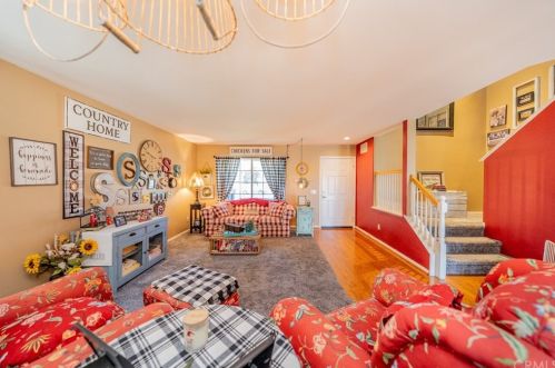28 Del Brienza, Lake Elsinore CA  92532-0221 exterior