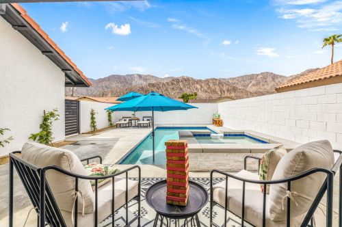 52170 Avenida Ramirez, La Quinta CA  92253-5228 exterior