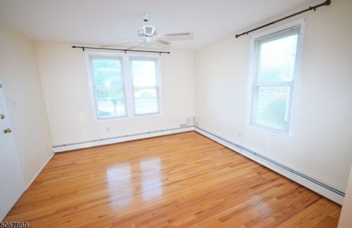 92 Benjamin St, Cranford NJ  07016-2620 exterior