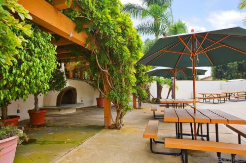 4323 Loma Riviera Ct, San Diego CA 92110-5504 exterior