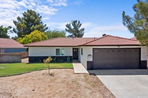 1314 Franklin Ave, Lancaster CA  93535-4269 exterior