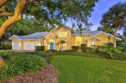 2585 Spruce Creek Blvd, Daytona Beach FL  32128-6787 exterior