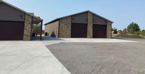 1178 Jaroso Dr, Pueblo, CO 81007-1195