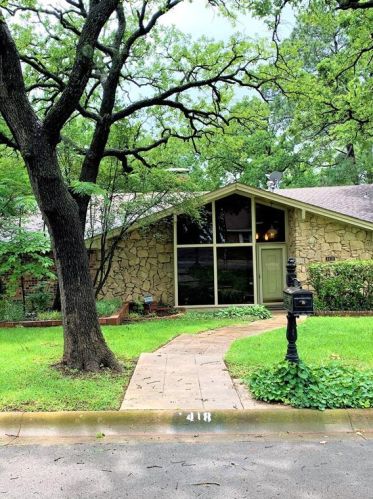 1418 Ridgecrest Cir, Denton, TX 76205-5426