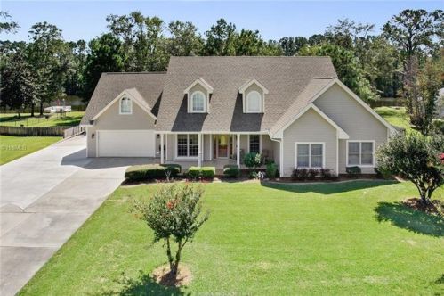 12 Long Lake Dr, Bluffton, SC 29910-5518