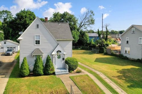 214 Sheridan Ave, New Castle PA  16105-2561 exterior