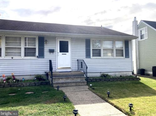 412 Chester Ave, Gloucester, NJ 08031-1452