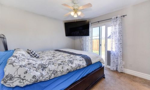 6732 Superior Dr, North Highlands CA  95660-3729 exterior