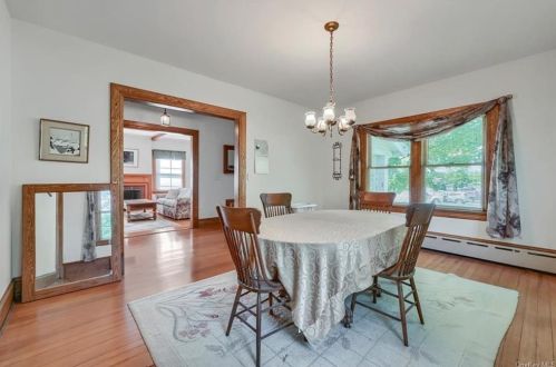 41 Goshen Ave, Washingtonville NY  10992-1117 exterior