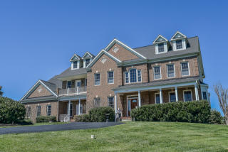 16085 Waterford Creek Cir, Hamilton VA  20158-3336 exterior