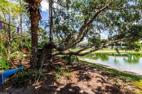 4083 Stow Way, Naples FL  34116-7311 exterior