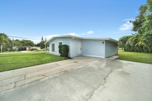 3160 Monte Vista Ct, Fort Pierce, FL 34952-6062