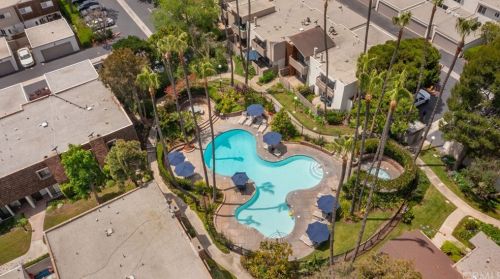 16711 Algonquin St, Huntington Beach CA 92649-3803 exterior