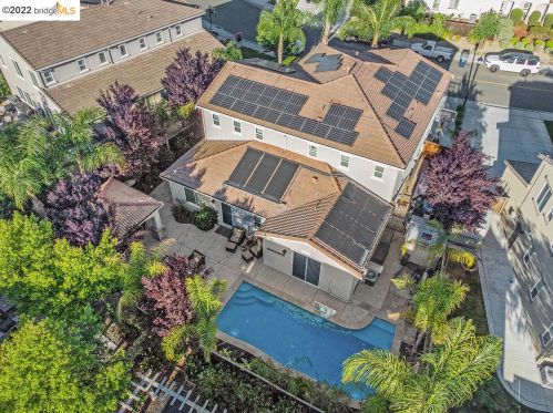 15 Solstice Ct, Oakley CA  94561-1759 exterior