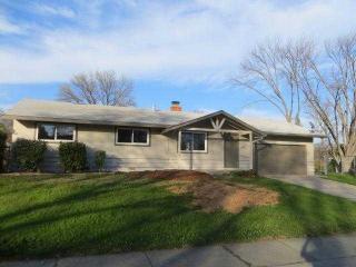 8543 Noel Dr, Citrus Heights, CA 95662-3346