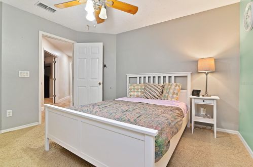 3640 Tayside Ct, Apopka FL  32712-4709 exterior