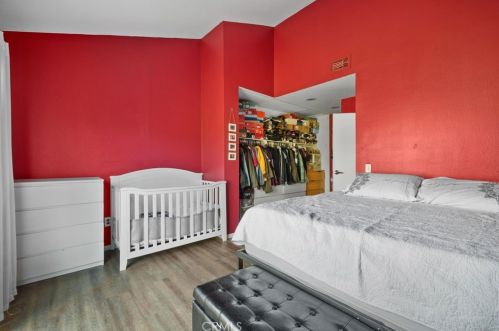 687 Parkview Dr, Lake Elsinore CA  92530-7072 exterior