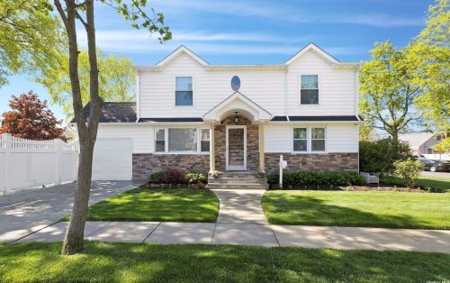 3400 Walters Ave, North Wantagh, NY 11793-4249