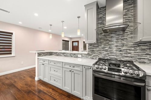 6724 Berry Ave, Buena Park, CA 90620-1627