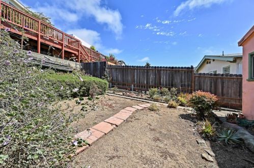 617 Walnut Ave, South San Francisco CA  94080-2721 exterior