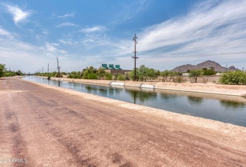 7675 Mcdonald Dr, Scottsdale AZ 85250-6110 exterior