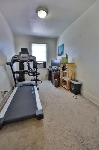 2330 Murray Ave, Pittsburgh PA  15217-2304 exterior