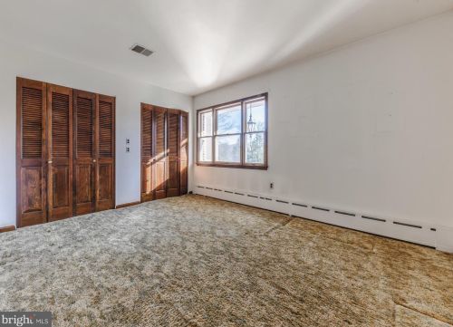 520 Lakeview Dr, Auburn NJ  08085-1248 exterior