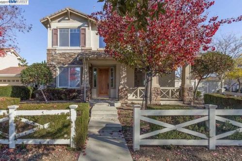1682 Prima Dr, Livermore, CA 94550-6073