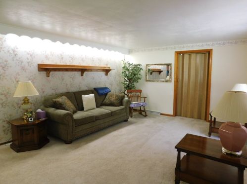 210 Swink Hill Rd, South Connellsville PA  15425-6352 exterior