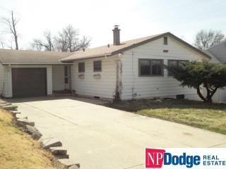 4655 Grover St, Omaha, NE 68106-4623