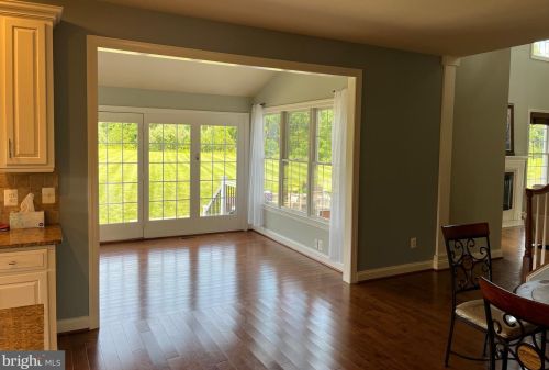 17674 Tobermory Pl, Leesburg VA  20175-7052 exterior