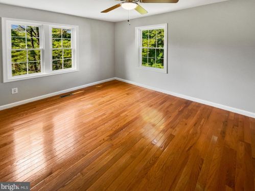 8358 Luce Ct, Springfield VA  22153-3320 exterior