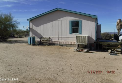 12351 Saladom Rd, Tucson, AZ 85736-1331