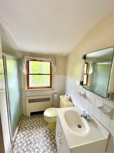 15 Jean Way, Somers Town NY  10589-2605 exterior