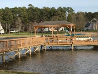 185 Castaway Trl, Mooresville, NC 28117-9675