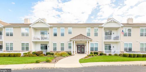 3110 Poplar St, Boothwyn, PA 19060-6705