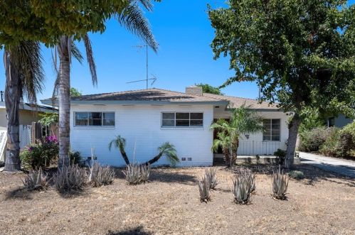 319 Francis Ave, La Habra, CA 90631-4748