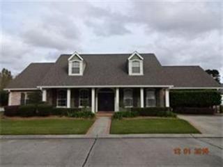 28 Devereaux Dr, Marrero, LA 70072-7102