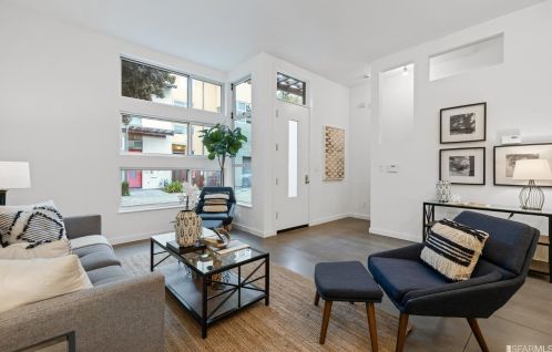 10 Ambler Ln, Oakland, CA 94608-1364