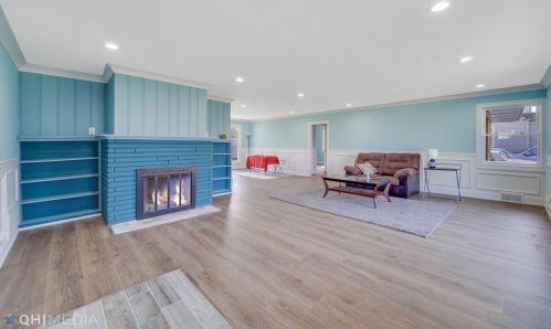 135 73rd Ave, Gary IN  46410-3657 exterior