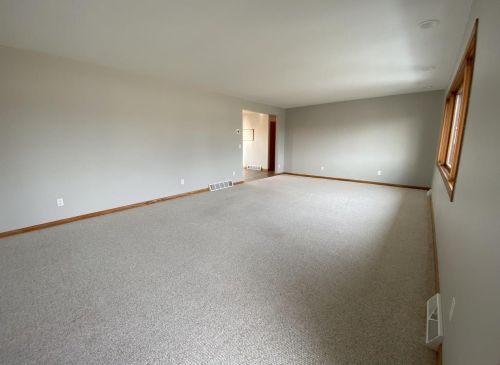 514 Tamarack St, Randolph WI  53956-1324 exterior